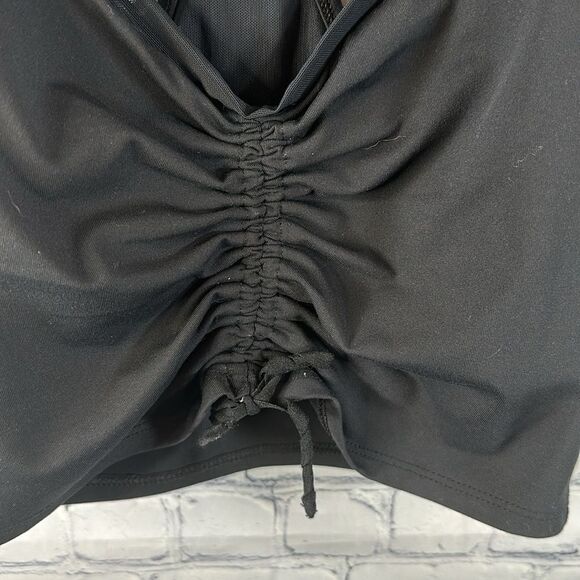 🖤 Fabletics x Demi Lovato Black Sports Bra - Size XXS 🖤 - Picture 2 of 5